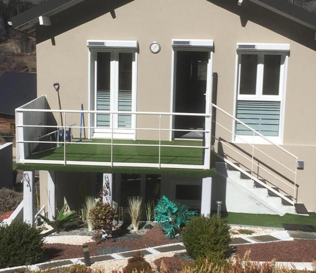 Stunning 4-Bed House In La Bourboule Villa Bagian luar foto
