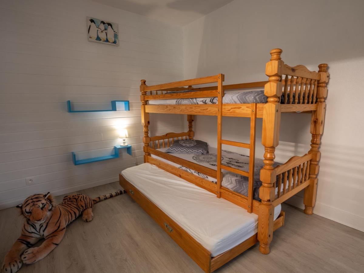 Stunning 4-Bed House In La Bourboule Villa Bagian luar foto